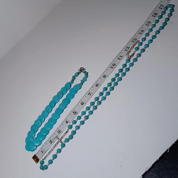 Lot Of 2 turquoise Colored Bead Fashion Necklaces See Pictures For Reference. - Picture 5 of 5